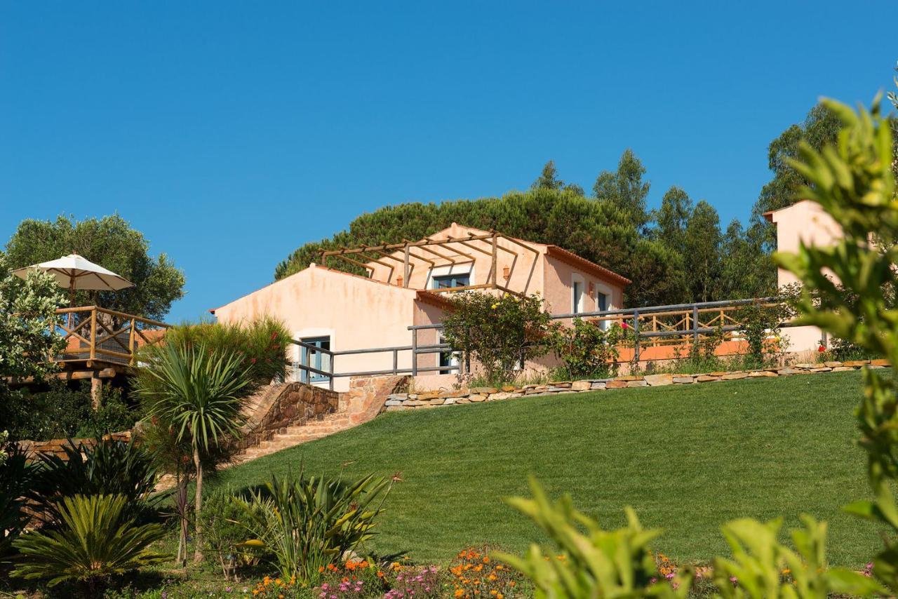 Monte Soalheiro Guest House ซัมบูเจย์ราโดมาร์ ภายนอก รูปภาพ