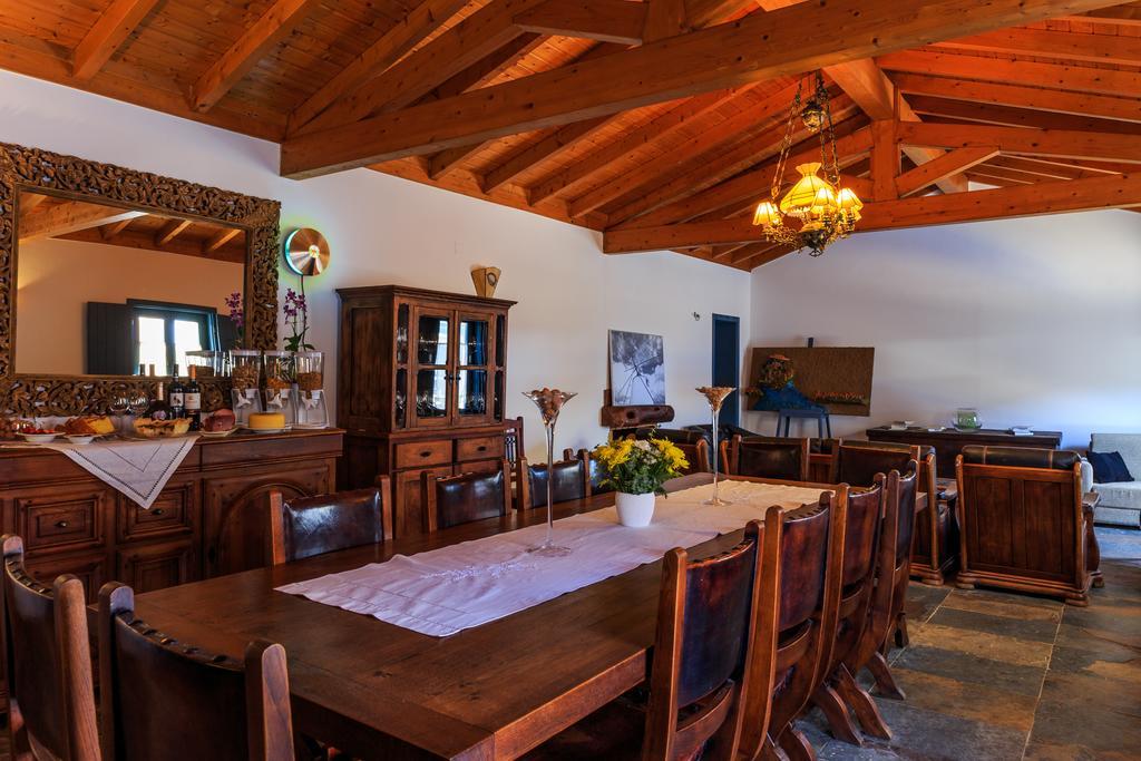 Monte Soalheiro Guest House ซัมบูเจย์ราโดมาร์ ภายนอก รูปภาพ