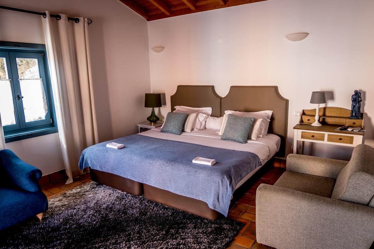 Monte Soalheiro Guest House ซัมบูเจย์ราโดมาร์ ภายนอก รูปภาพ