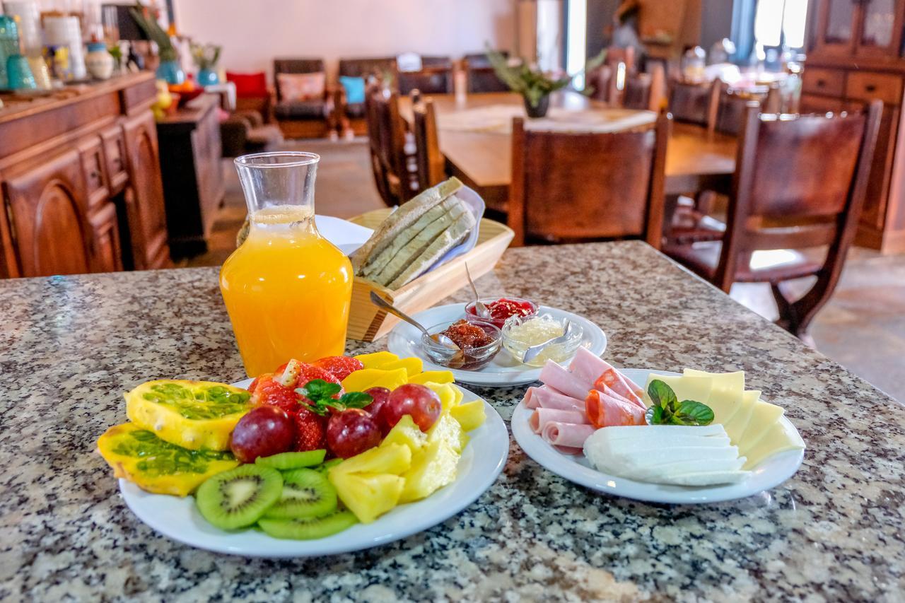Monte Soalheiro Guest House ซัมบูเจย์ราโดมาร์ ภายนอก รูปภาพ