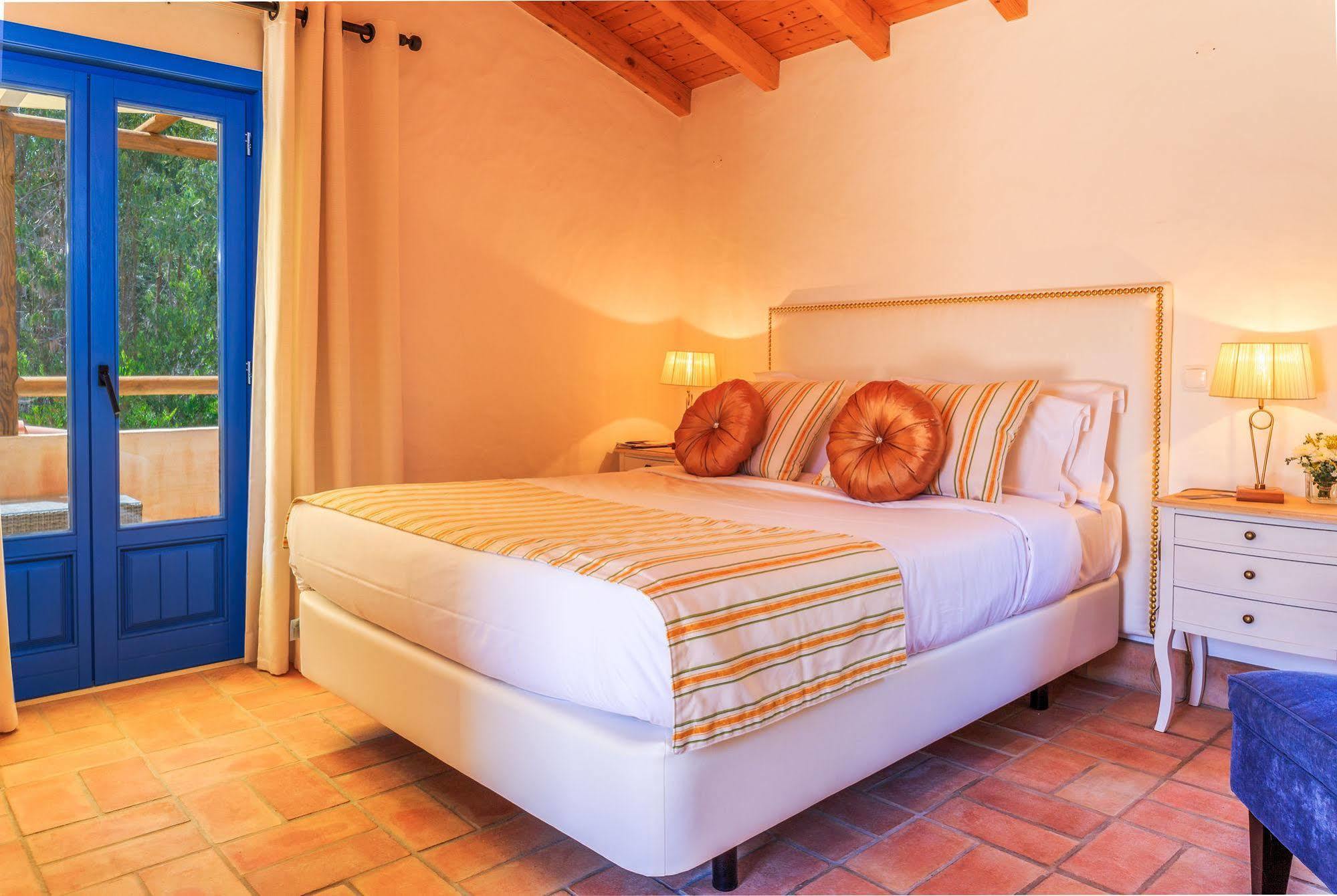 Monte Soalheiro Guest House ซัมบูเจย์ราโดมาร์ ภายนอก รูปภาพ