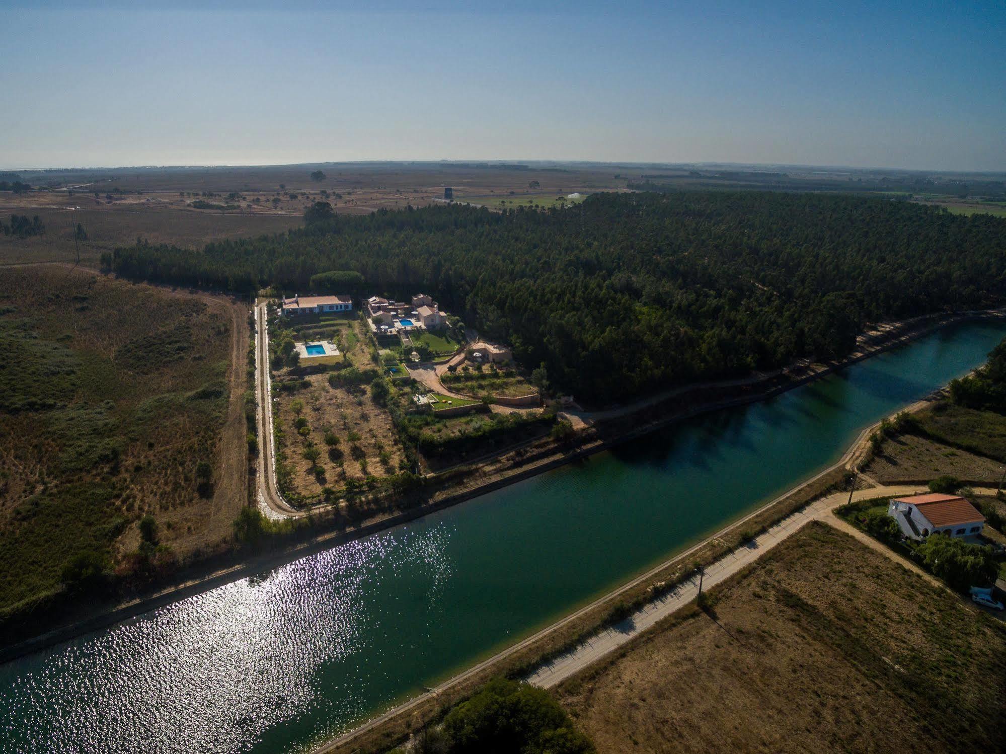 Monte Soalheiro Guest House ซัมบูเจย์ราโดมาร์ ภายนอก รูปภาพ