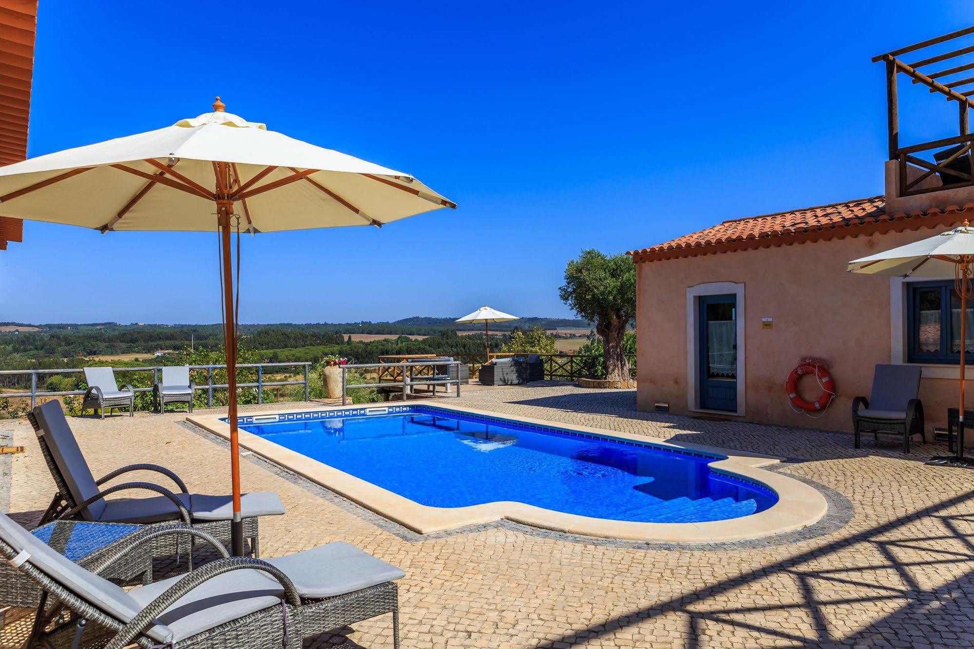 Monte Soalheiro Guest House ซัมบูเจย์ราโดมาร์ ภายนอก รูปภาพ